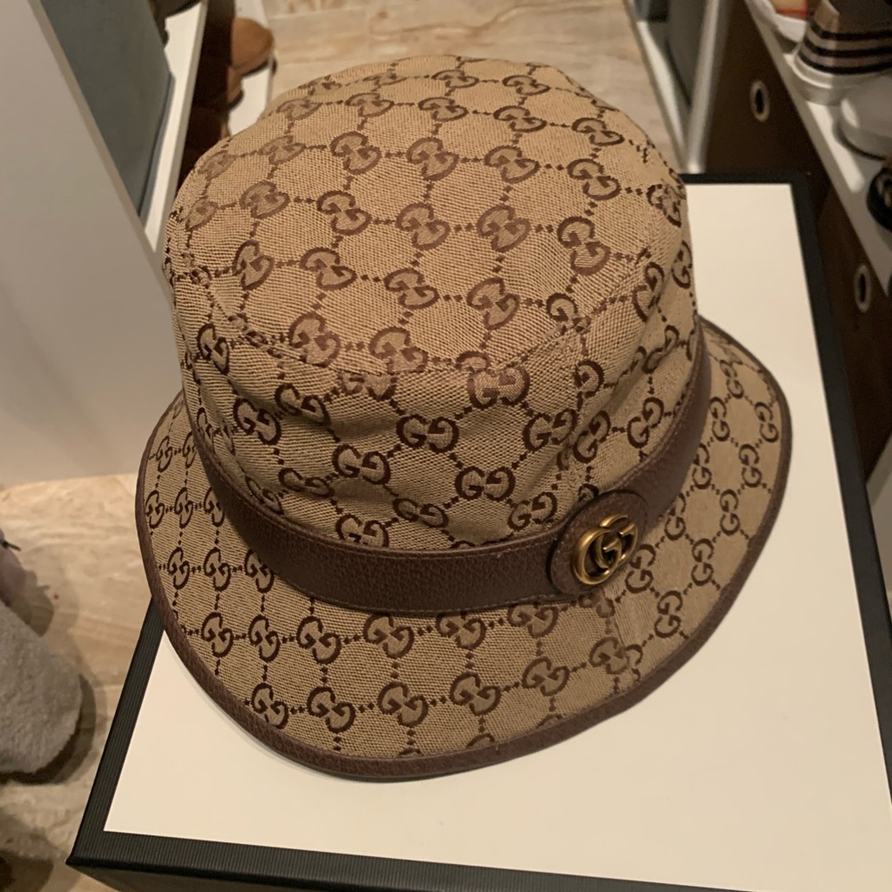 SOLD‼️🥳🎉HP🥳 Gucci fedora canvas GG hat PRICE IS FIRM ‼️ - Picture 5 of 12